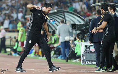 حاشیه روز | کارشناس قطری‌: AFC به سادگی نباید از حرکت غیراخلاقی نکونام بگذرند/ امیدوارم بدترین مجازات برای کاپیتان سابق تیم ملی ایران درنظر گرفته شود