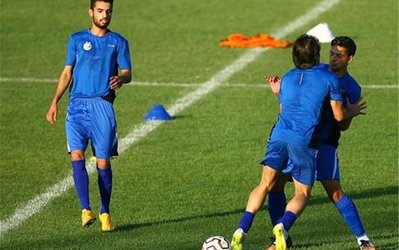 ناراحتی استقلالی‌ها از بازی در تختی