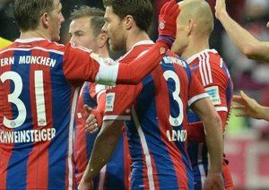 شادی بازیکنان بایرن|بایرن مونیخ 4 - 1 کلن / بوندسلیگا