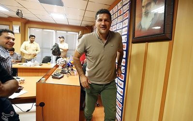 عکس روز | تیپ اس‍پورت و دل‌ربای آقای دایی