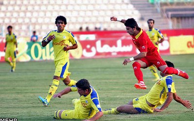 تساوی فولاد و سایپا مقابل حریفان در نیمه نخست