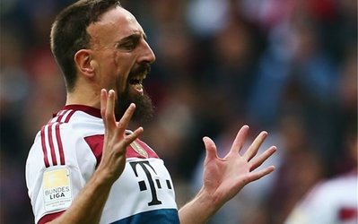 ریبری: رونالدو سال گذشته می‌دانست توپ طلا را می‌برد وگرنه تمام خانواده‌اش را دعوت نمی‌کرد!