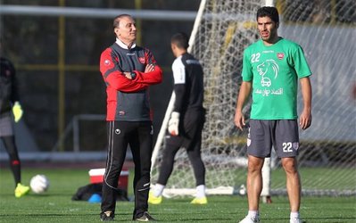 با بنگر دوست هستم اما معرف من نبوده است/ از شرایط آرمانی دور نیستم