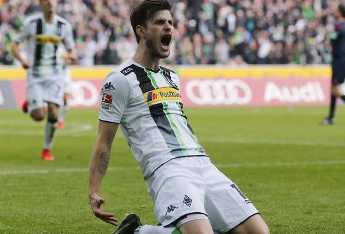 شادی بازیکن مونشنگلادباخ