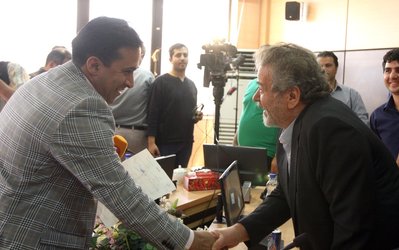 وصال روحانی | رویکردهایی تازه در قبال سرخابی‌ها