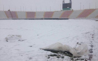 ضرر چند سویه سرخ‌ها / تعویق بازی پدیده، نگرانی برای دیدار با ذوب‌آهن 