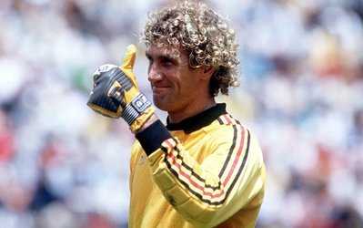 دروازه‌بان اسبق بایرن مونیخ: بارسلونا یعنی مسی