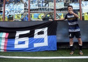 خاویر زانتی|عکس یادگاری زانتی قبل از شروع آخرین بازیش برای اینتر