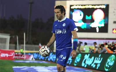 آذری: تیموریان ادامه مذاکرات با ذوب‌آهن را به بعد از اردوی آفریقای جنوبی موکول کرد