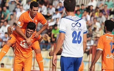 لیگ برتر | پیروزی گسترش فولاد در دقیقه 6+90 و برد پرگل سایپا مقابل پدیده