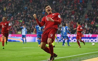 مشکلات رئال برای خرید لواندوفسکی، جدایی یکی از اعضای BBC و رقیبی جدی به نام گواردیولا