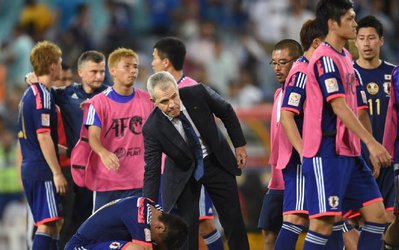 Javier Aguirre to continue as Japan manager despite Asian Cup exit