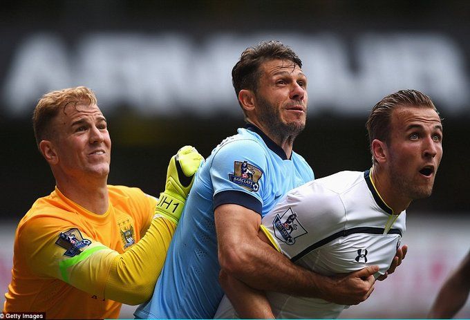 هری کِین - دميكيليس