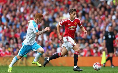 روز عجیب شیاطین سرخ ادامه دارد / عدنان یانوزای هم به دورتموند رفت