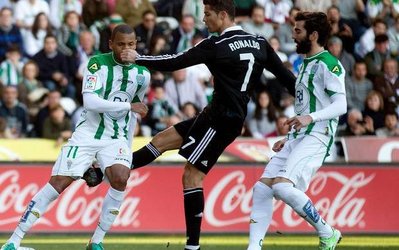 گزارش داور محرومیت رونالدو را کاهش می دهد؟