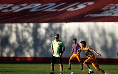 گزارش روز | بلای گل‌محمدی را سر برانکو نیاورید / آوارگی پرسپولیس و طلسم ۷ ساله