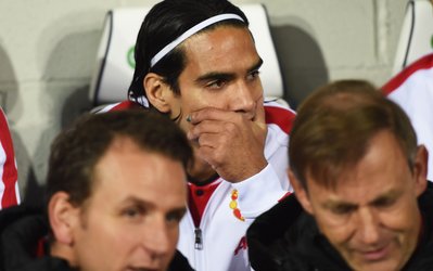 مدیربرنامه‌های فالکائو: رادامل برای ناکامی در من‌یونایتد اشک ریخت