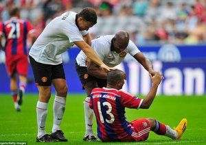 رونی جانسون - دوبلین|ستاره های بایرن مونیخ 3-3 ستاره های منچستر یونایتد / دیدار دوستانه