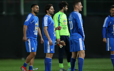 کار سخت دو بازیکن استقلال برابر العین	