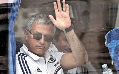 "اتوبوس مورینیو" سوژه رسانه‌های انگلیسی