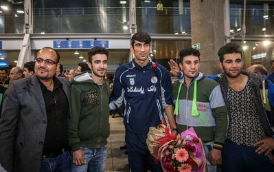 بیرانوند: از فدراسیون می خواهیم که کی‌روش بماند