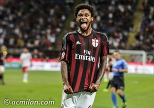 لوئیز آدریانو