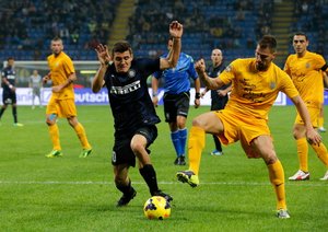 اینتر میلان - ورونا هفته ی نهم