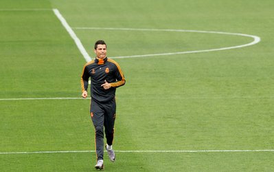 حضور رونالدو در تمرین گروهی رئال/ CR7 به فینال لیگ قهرمانان می‌رسد+عکس