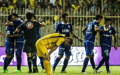 اسامی داوران هفته دهم اعلام شد / جباری دیدار پرسپولیس را سوت می‌زند و جهانبازی دیدار استقلال را