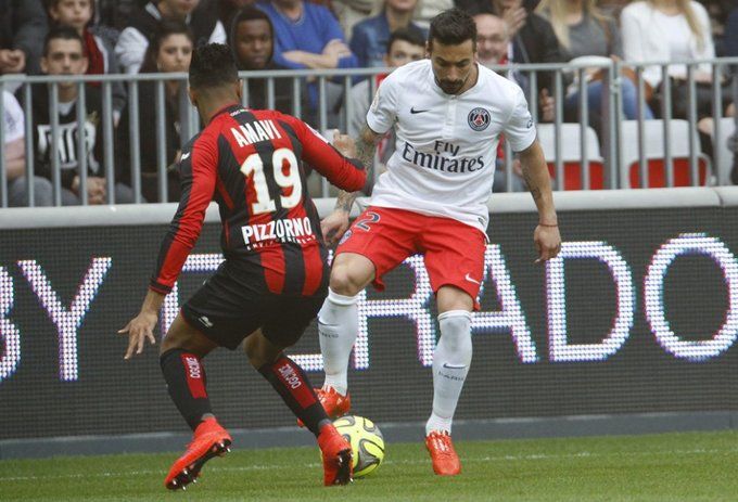 ازکویل لاوْتزی