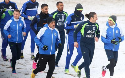 نگاه روز | 6 میلیارد برای سکو و نیمکت ضرر نیست؟ / فقط مدیران مقصر مشکلات مالی استقلال نیستند 