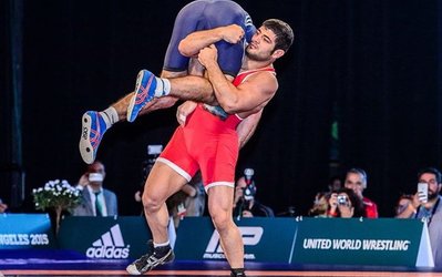 جام جهانی کشتی فرنگی | کریمی به مدال برنز جهان رسید