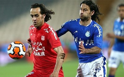 رهبری‌فرد: کریمی برای تراکتورسازی بازی می‌کرد اما دلش با پرسپولیس بود