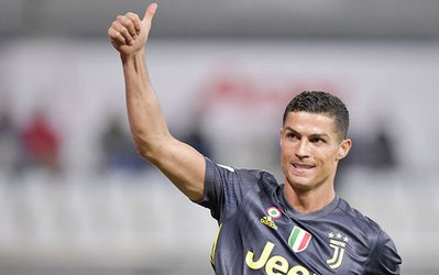 رونالدو این بار در اندیشه آوردن هافبک رئال به تورین