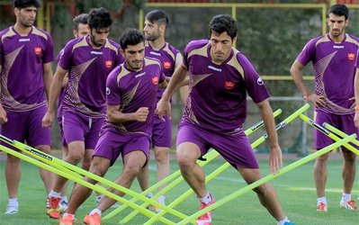 پرسپولیس 48 ساعت قبل از دربی به اردو می‌رود