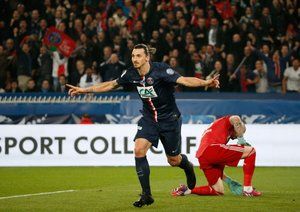 زلاتان ایبراهیموویچ|پاریس سن ژرمن 4 - 1 سنت ایتن / جام حذفی