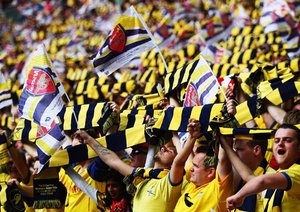 شادی هواداران آرسنال|آرسنال 4 - 0 آستون ویلا / جام حذفی