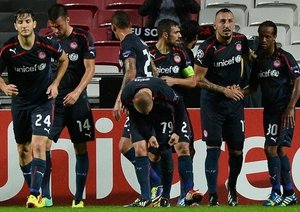 بنفیکا-المپیاکوس/ گروه C لیگ قهرمانان اروپا