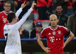 آرین روبن - کریستیانو رونالدو|شادی و غم در یک قاب