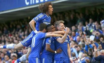 تحصن اعتراض آمیز طرفداران چلسی  برابر اتحادیه فوتبال انگلیس