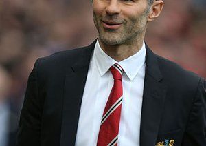 گیگز|اولین تجربه رایان گیگز به عنوان مربی روی نیمکن شیاطین سرخ