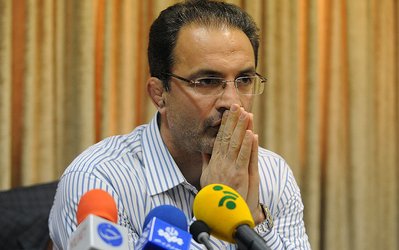 لیگ برتر | حاشیه پرسپولیس - نفت مسجدسلیمان / توهین پرسپولیسی‌ها به قهرمان سابق کشتی جهان!