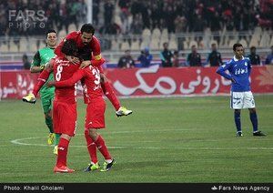 تراکتور 1-1 استقلال / هفته ی پانزدهم|دیدار تیم های فوتبال تراکتورسازی و استقلال در ورزشگاه یادگار امام تبریز