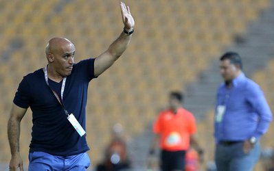 این روزها همه از انگلیس پیشنهاد دارند! شما چطور؟