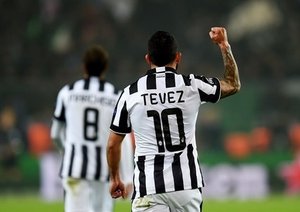 کارلوس توز|بوروسيا دورتموند 0 - 3 یوونتوس / لیگ قهرمانان