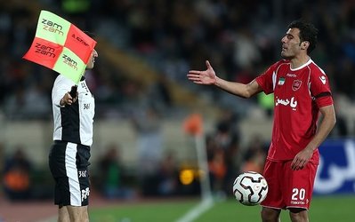 نورمحمدی: مشکل فصل پیش پرسپولیس مدافعانش نبود / دوست داشتم حسينی به تيم اضافه می‌شد