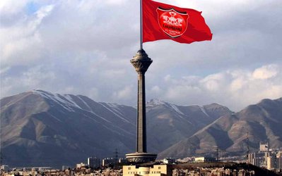 فوتبال گرافی | پایتخت ایران قرمز شد! / تمام ترول‌های ساخته شده بعد از شکست استقلال در دربی