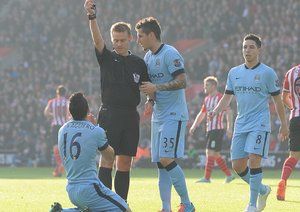 سرخیو آگرو|ساوتهمپتون 0 - 3 منچستر سیتی / لیگ جزیره