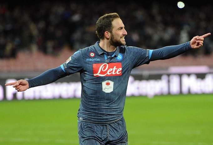 گونزالو ایگواین