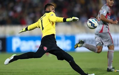 مکانی: مگر جنگ است که خمپاره به زمین می‌اندازند!/نزدیک بود چشم بازیکن ما کور شود